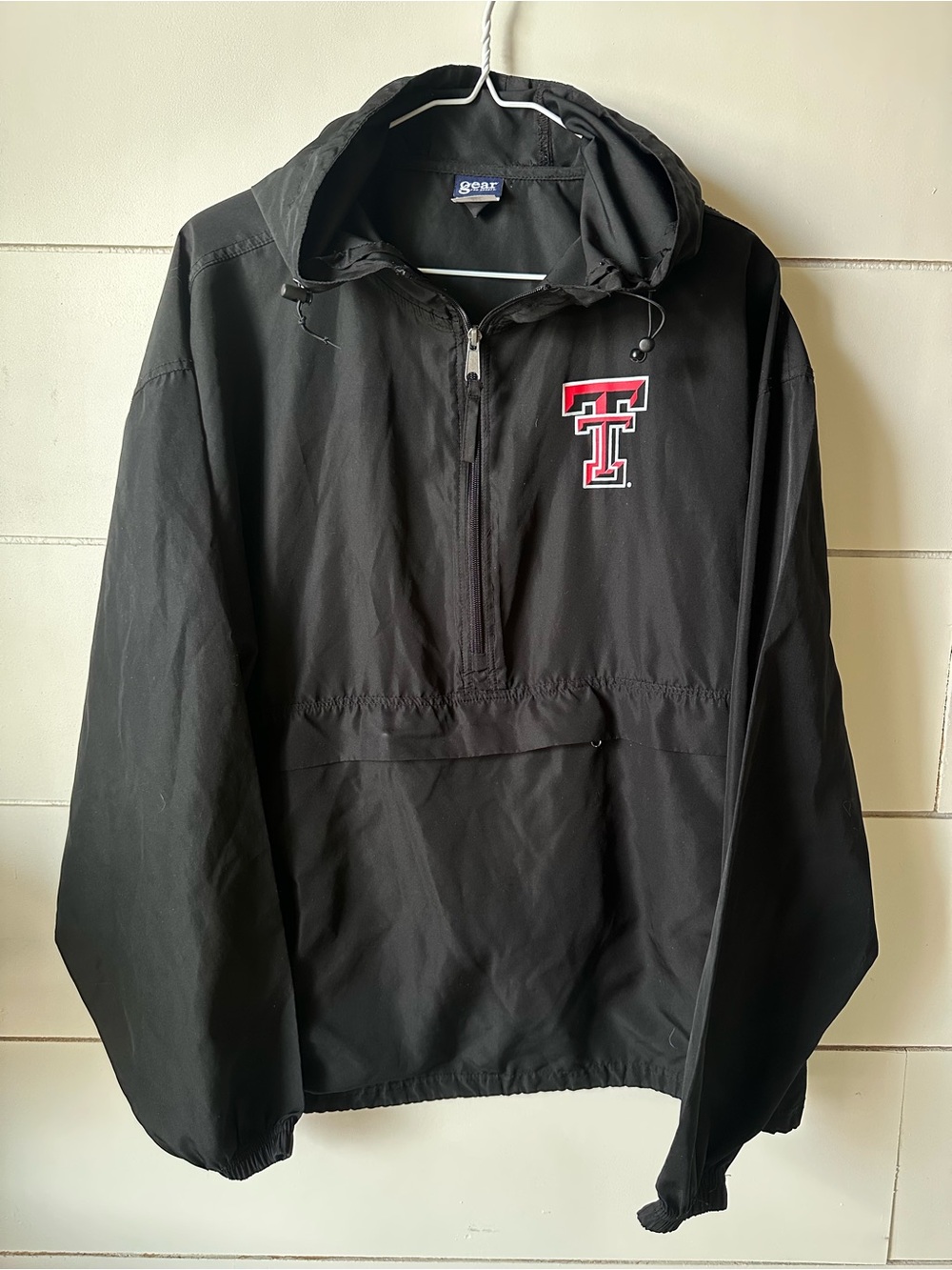 Texas Tech Windbreaker Pullover jacket